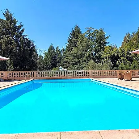 Le Belvedere Otel Thiviers